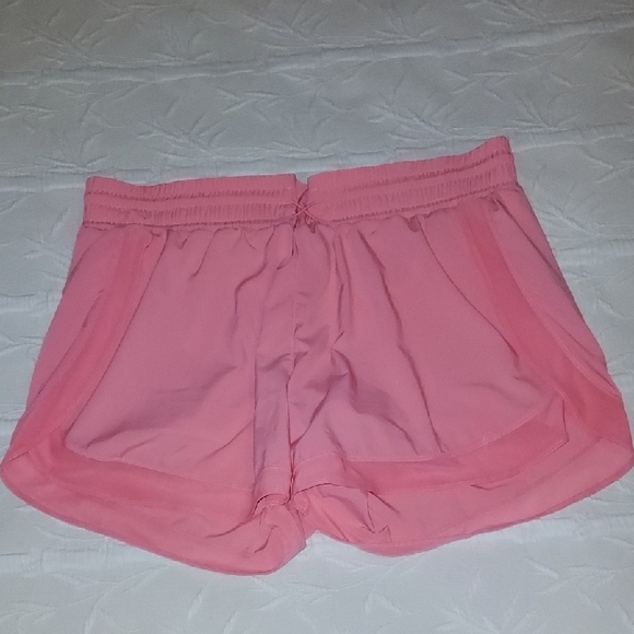 Danskin Athletic Shorts NWOT - Picture 1 of 11